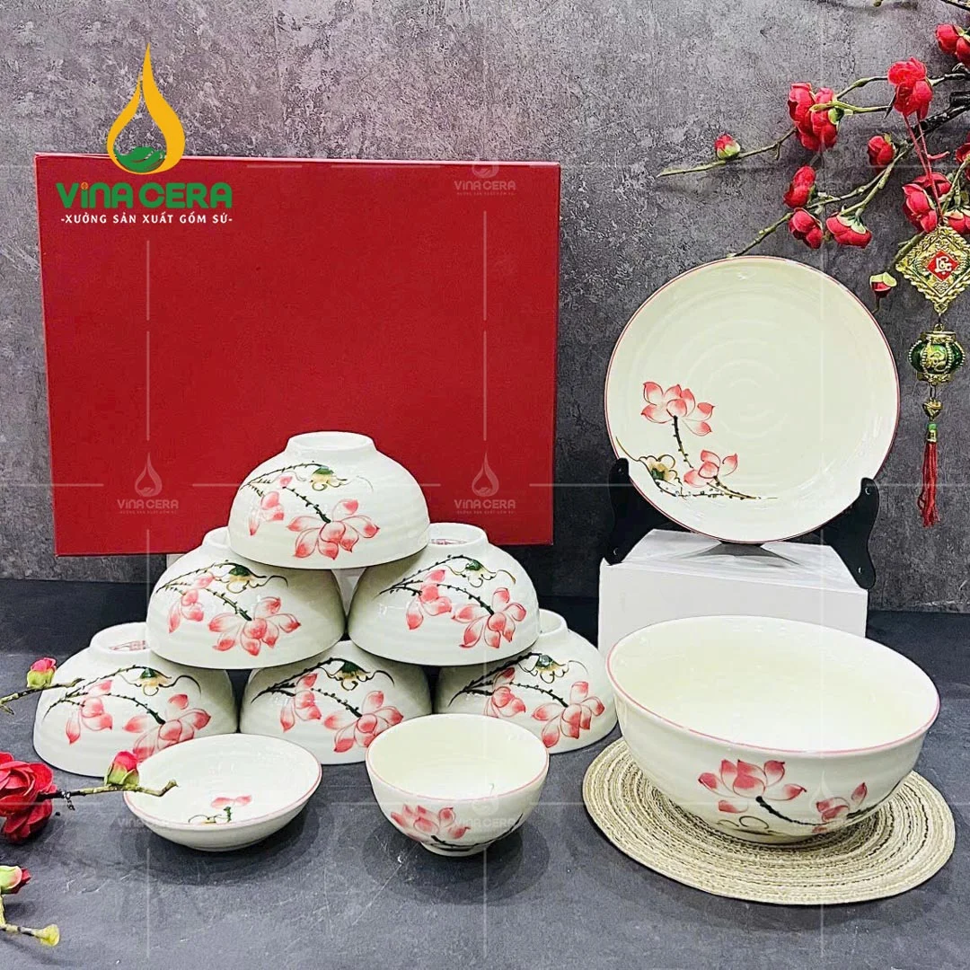 Bộ Chén Đĩa Bát Tràng In Logo – Bộ Quà Tặng Ý Nghĩa Cho Khách Hàng Bộ chén đĩa Bát Tràng vẽ sen hồng