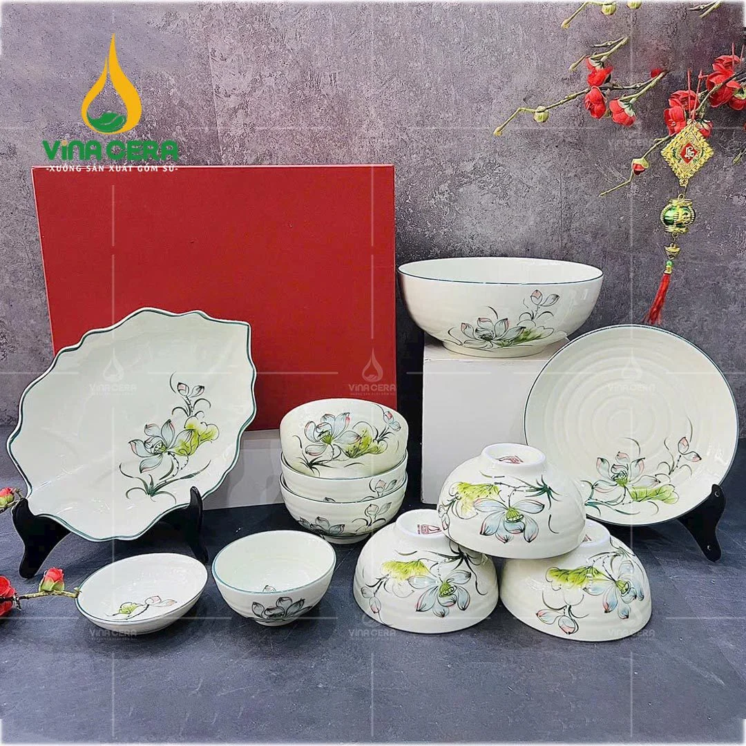 Bộ Chén Đĩa Bát Tràng In Logo – Bộ Quà Tặng Ý Nghĩa Cho Khách Hàng Bộ chén đĩa Bát Tràng vẽ sen xanh
