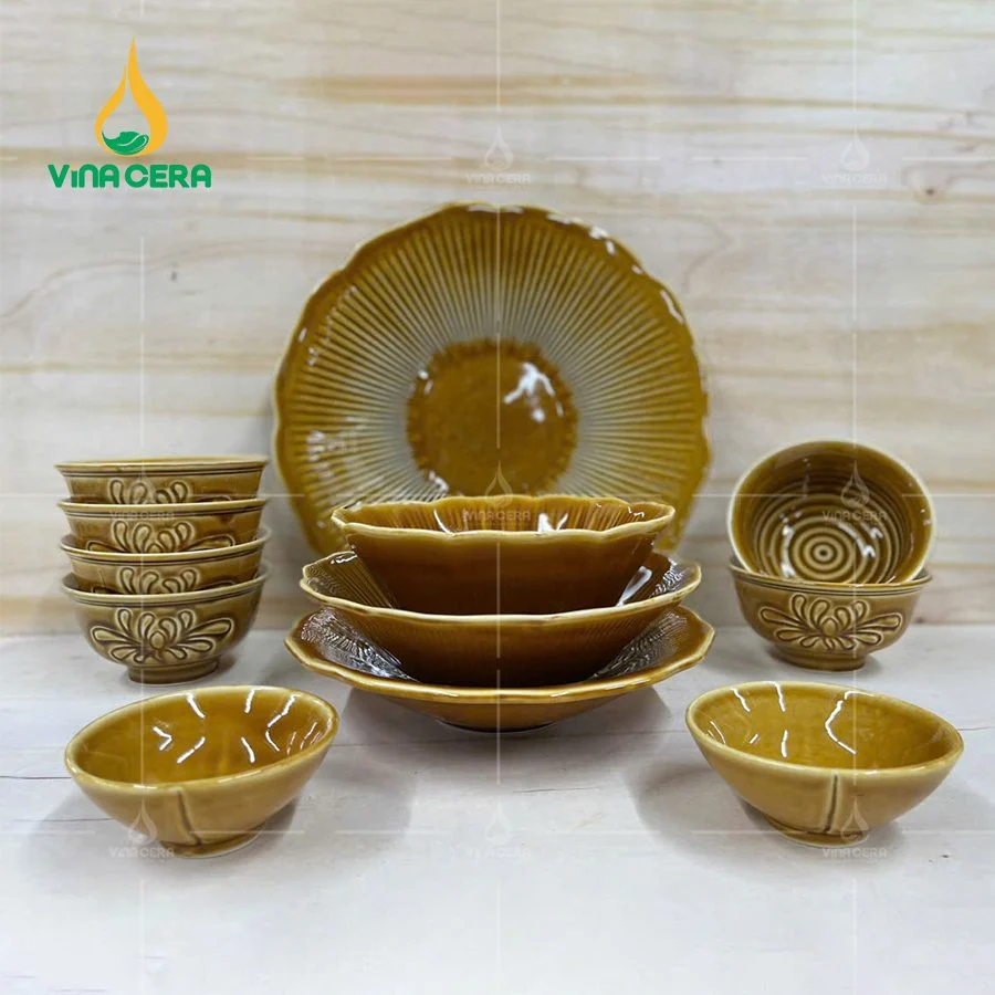 Chén đĩa sứ dáng sen men hoàng thổ