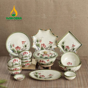 Bộ chén đĩa Bát Tràng vẽ sen hồng