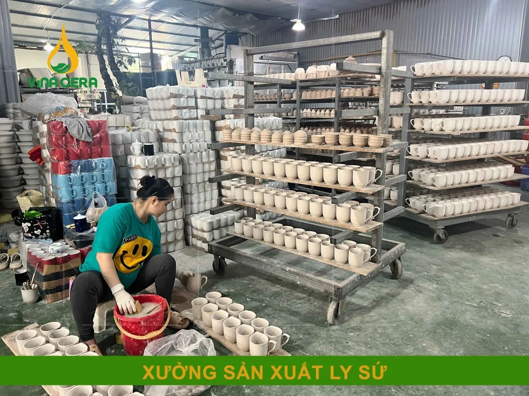 Khay Mứt Làm Quà Tết Giá Tốt Tại Xưởng Gốm Sứ Xưởng sản xuất ly sứ in logo