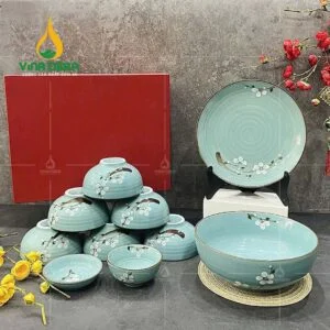 Bộ chén đĩa men xanh vẽ hoa đào trắng