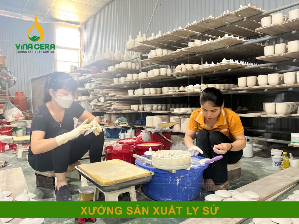 Xưởng sản xuất ly sứ in logo