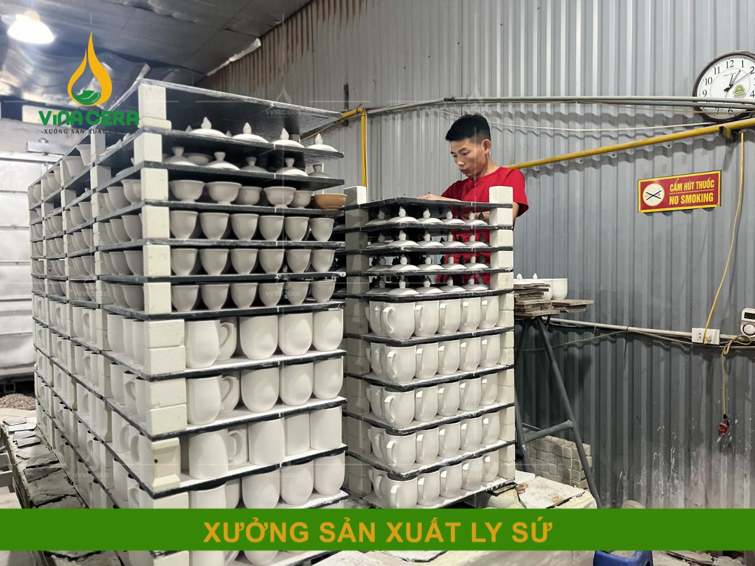 Xưởng sản xuất ly sứ in logo