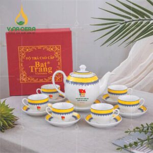 Bộ Ấm Trà Hoa Văn