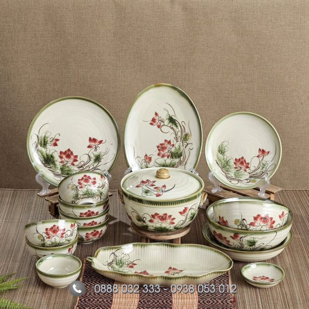 Mua Chén Đĩa Sứ Cho Quán Ăn Ở Đâu ? Xưởng Sản Xuất Bát Đĩa Sứ Giá Sỉ Bát đĩa nhà hàng vẽ hoa sen đỏ