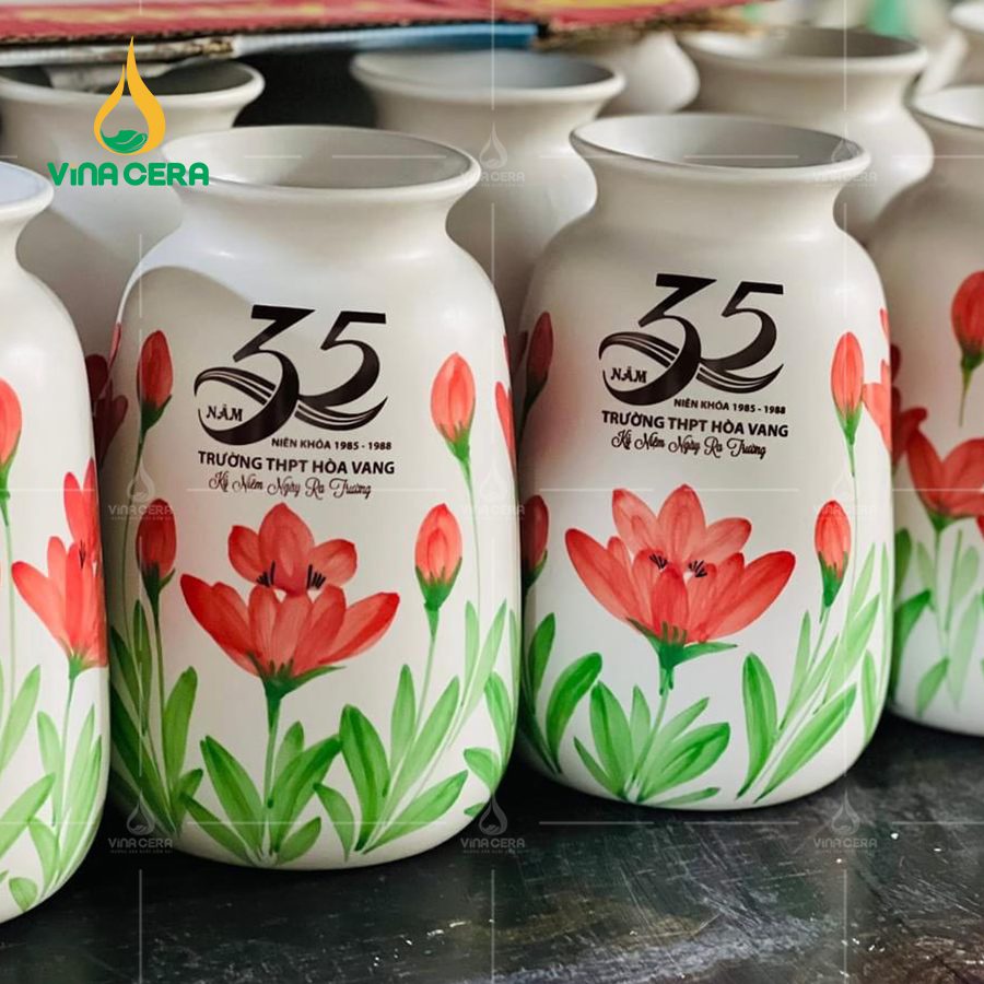 Tìm Hiểu Quy Trình Sản Xuất Gốm Sứ Bát Tràng Bình hoa in logo