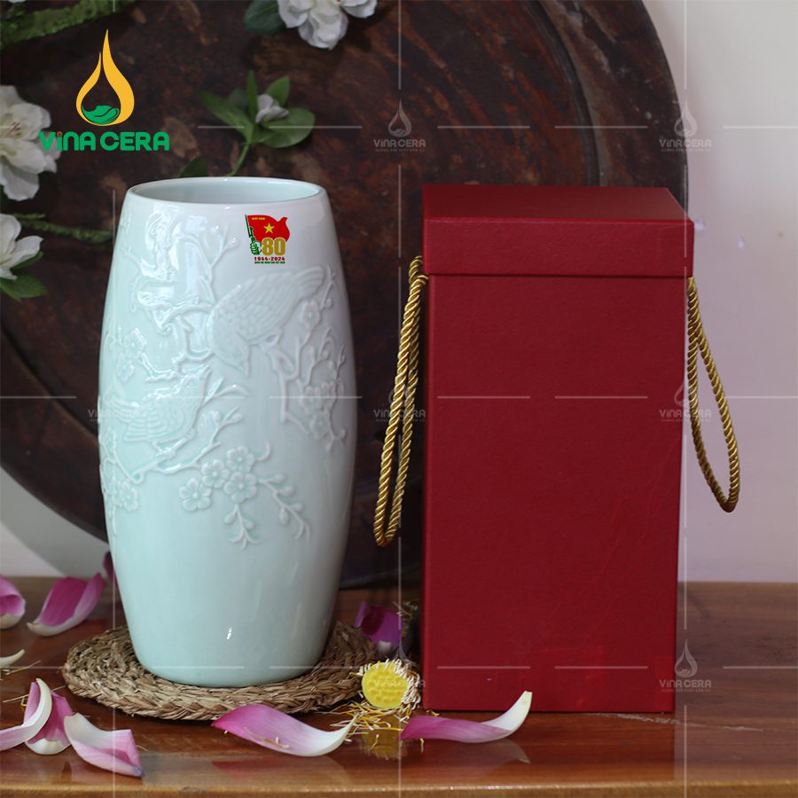 Bình hoa Quà tặng kỷ niệm ngày thành lập Quân đội