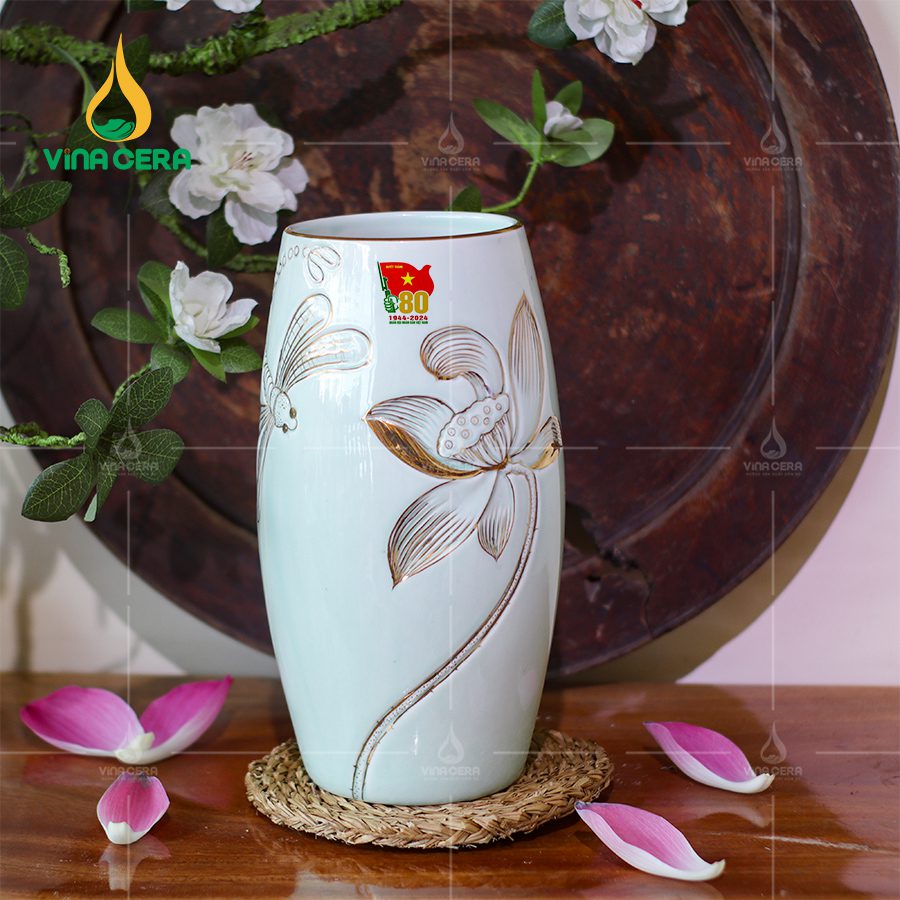 Bình hoa Quà tặng kỷ niệm ngày thành lập Quân đội