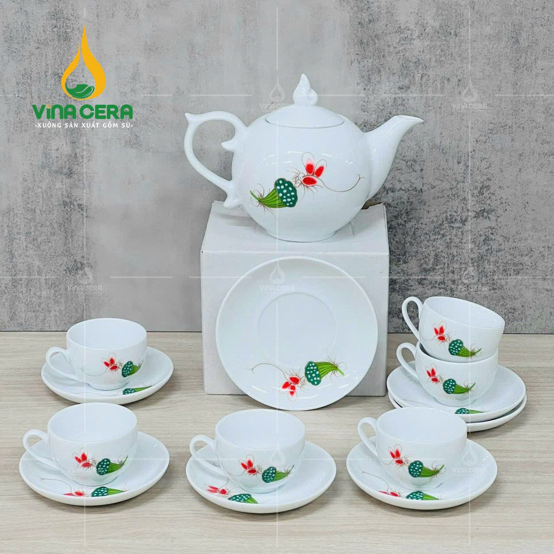 Top 10 Quà Tặng Tết Cao Cấp Ý Nghĩa Bộ ấm trà sứ trắng vẽ sen chuồn