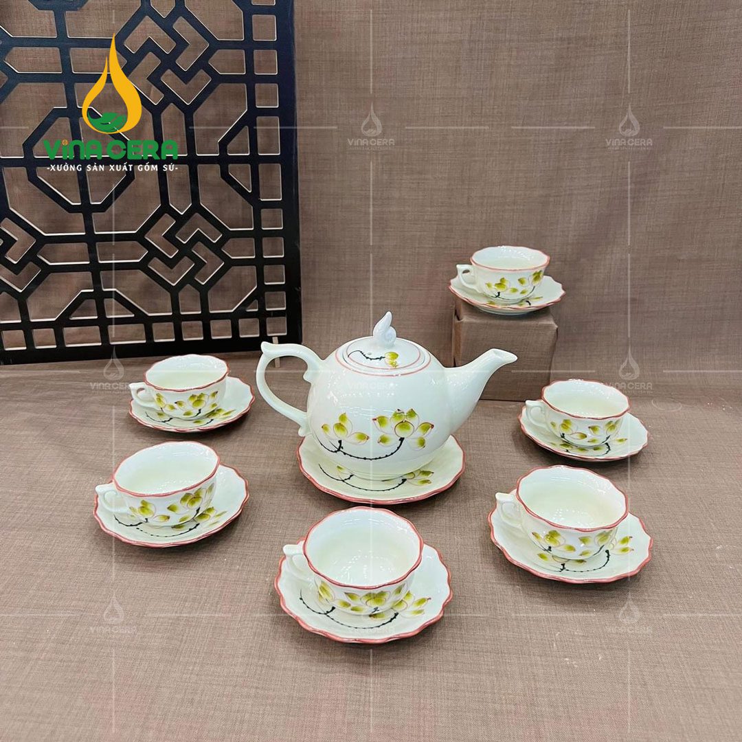 Bộ ấm trà sứ vẽ sen xanh