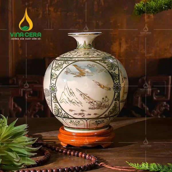 Sản Xuất, Cung Cấp Bình Hút Tài Lộc Bát Tràng Làm Quà Tặng Bình Hút Lộc Kỷ Niệm Ngày Thành Lập Quân Đội Nhân Dân
