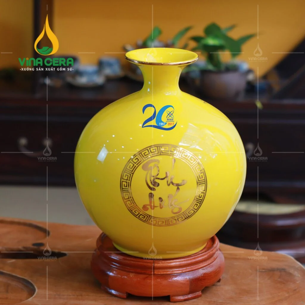 Sản Xuất, Cung Cấp Bình Hút Tài Lộc Bát Tràng Làm Quà Tặng Bình Hút Lộc In logo