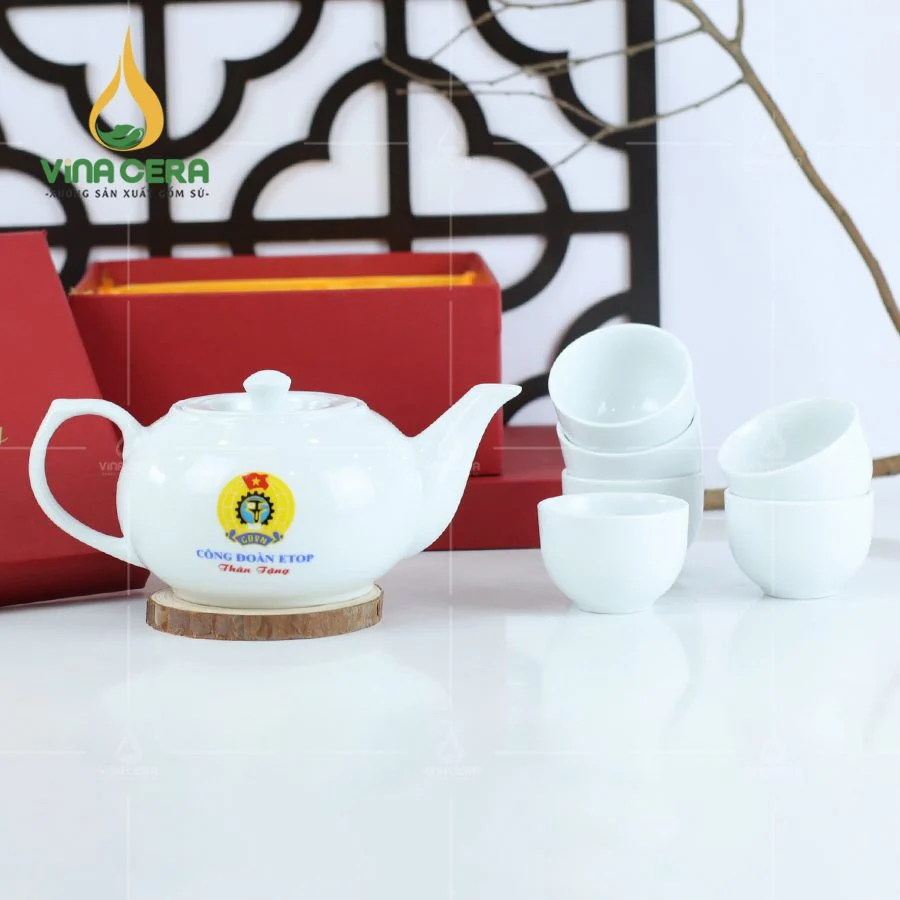 Catalog 299+ Mẫu Ấm Chén, Ấm Trà In Logo Quà Tặng Đẹp Mới Nhất Bộ ấm trà sứ trắng in logo quà tặng