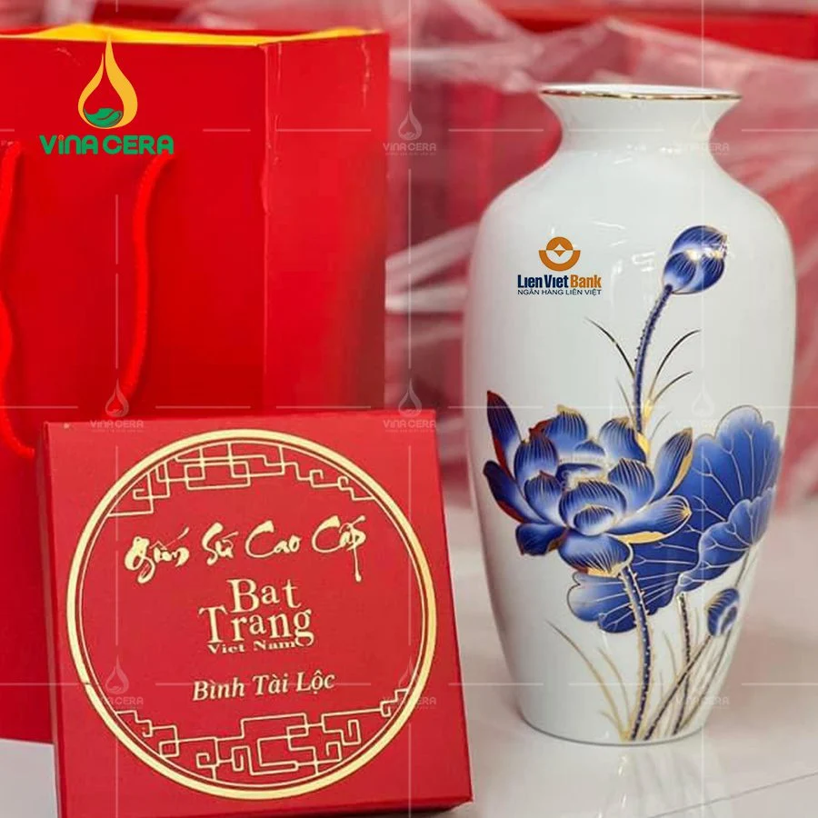 Lọ hoa in logo ngân hàng