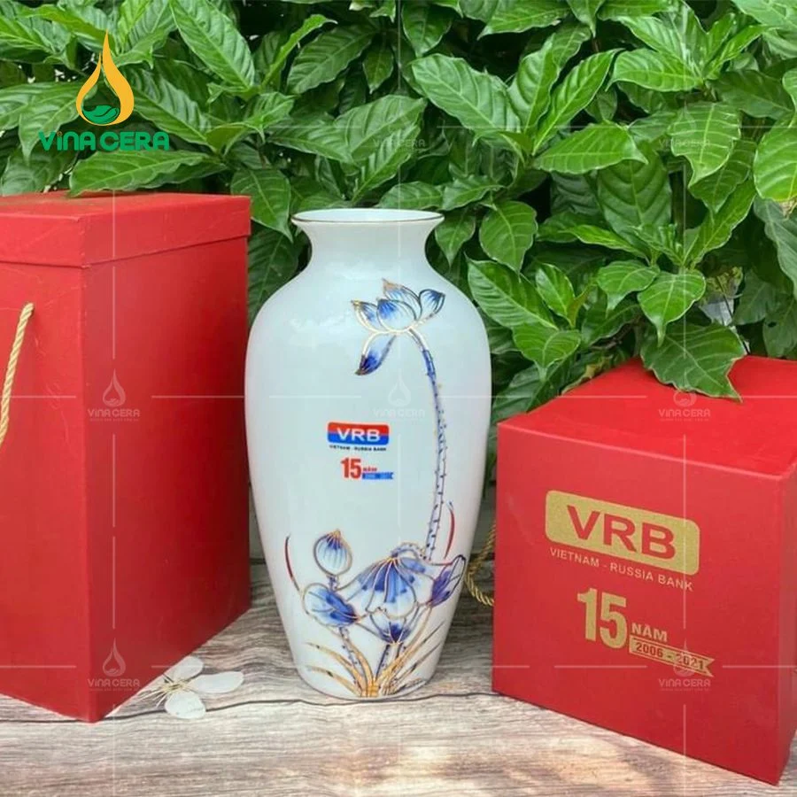 xưởng sản xuất bình hoa Bát Tràng