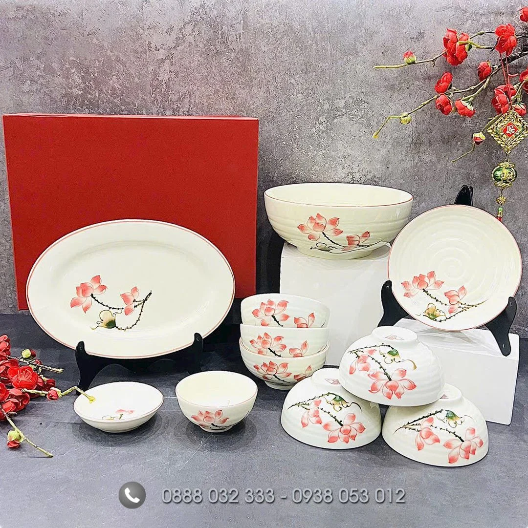 Xưởng chuyên sản xuất bộ bát đĩa sứ cao cấp in logo theo yêu cầu, đa dạng mẫu mã Bát đĩa nhà hàng vẽ sen hồng