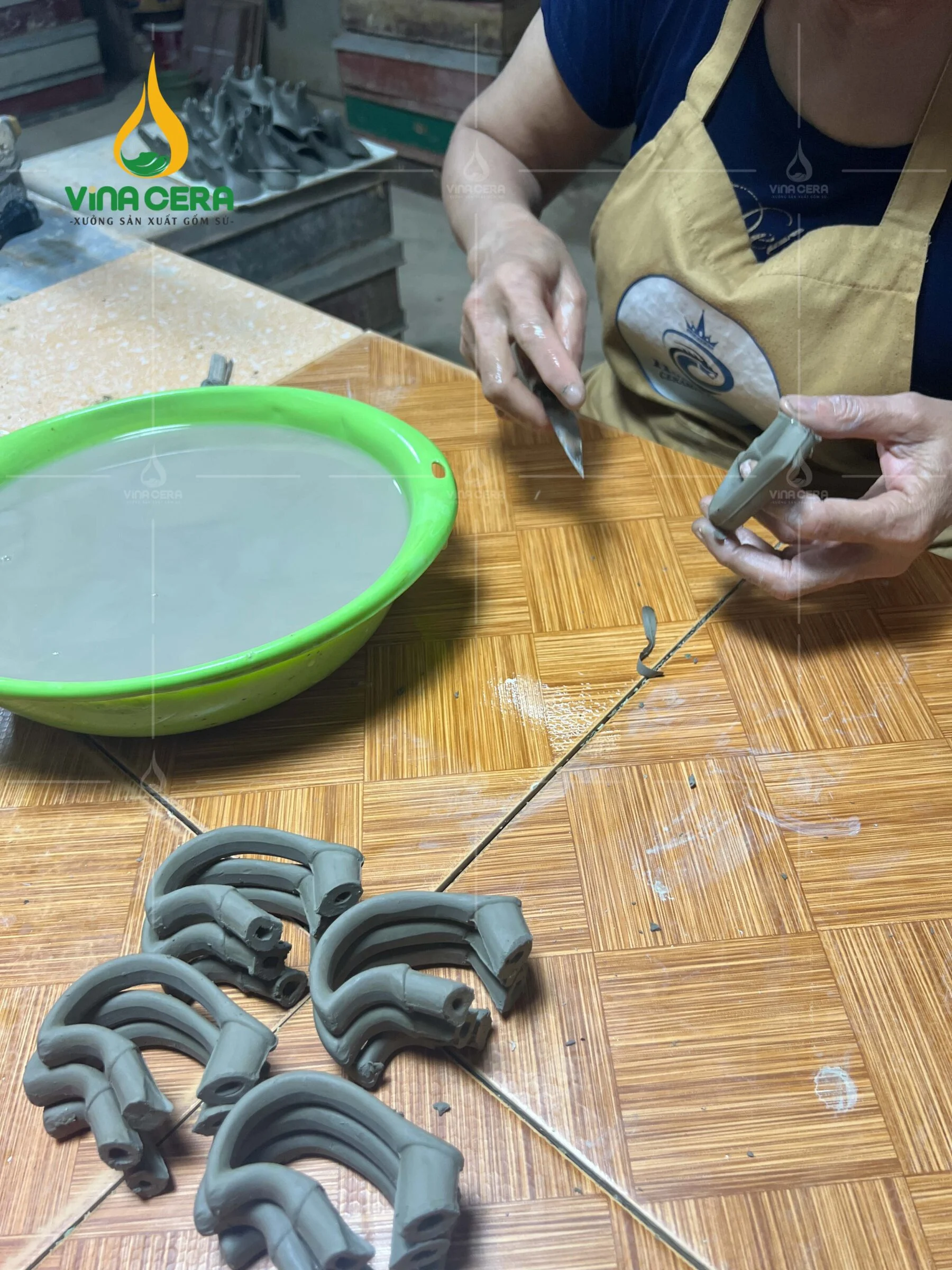 Xưởng sản xuất ấm chén Bát Tràng
