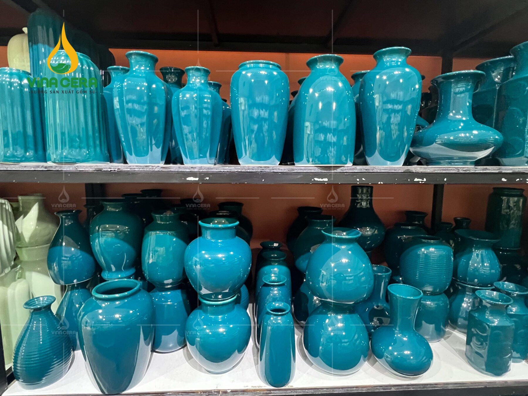 xưởng sản xuất bình hoa Bát Tràng