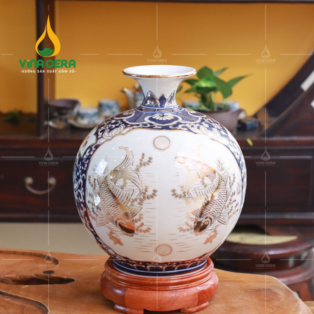 Bình hút lộc vẽ vàng Lý Ngư Vọng Nguyệt