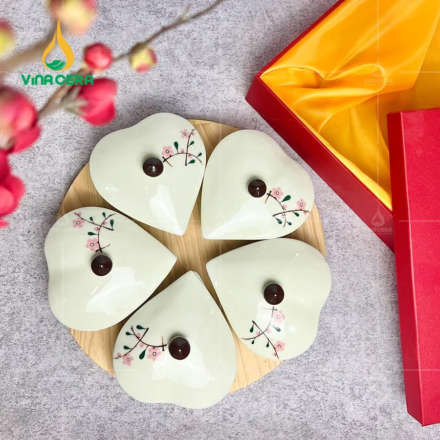 Địa chỉ Đặt khay đựng mứt Sứ cao cấp tại TpHCM khay mứt sứ Bát tràng cao cấp hoa mặt trời (1156)