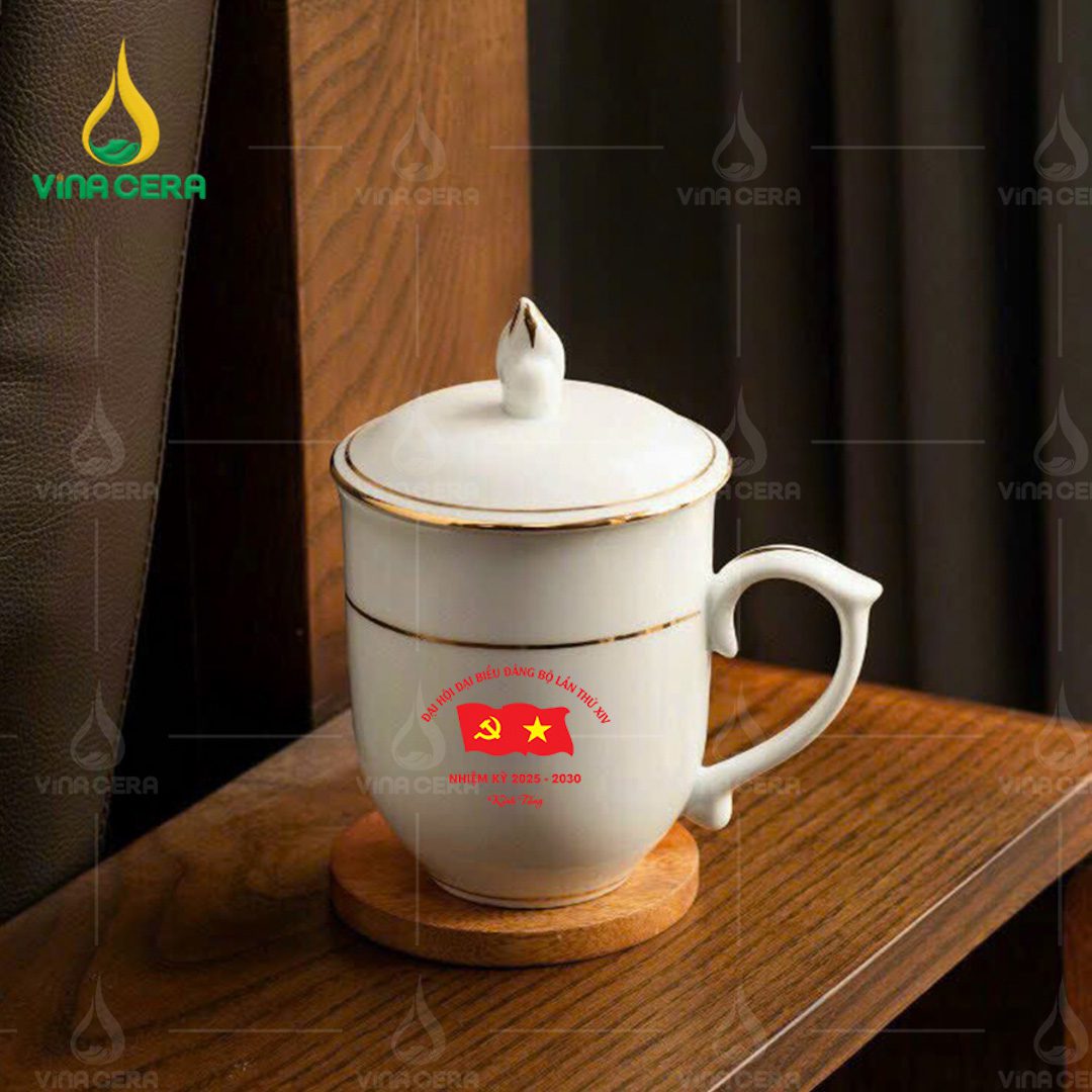 Ly sứ in logo Đại hội