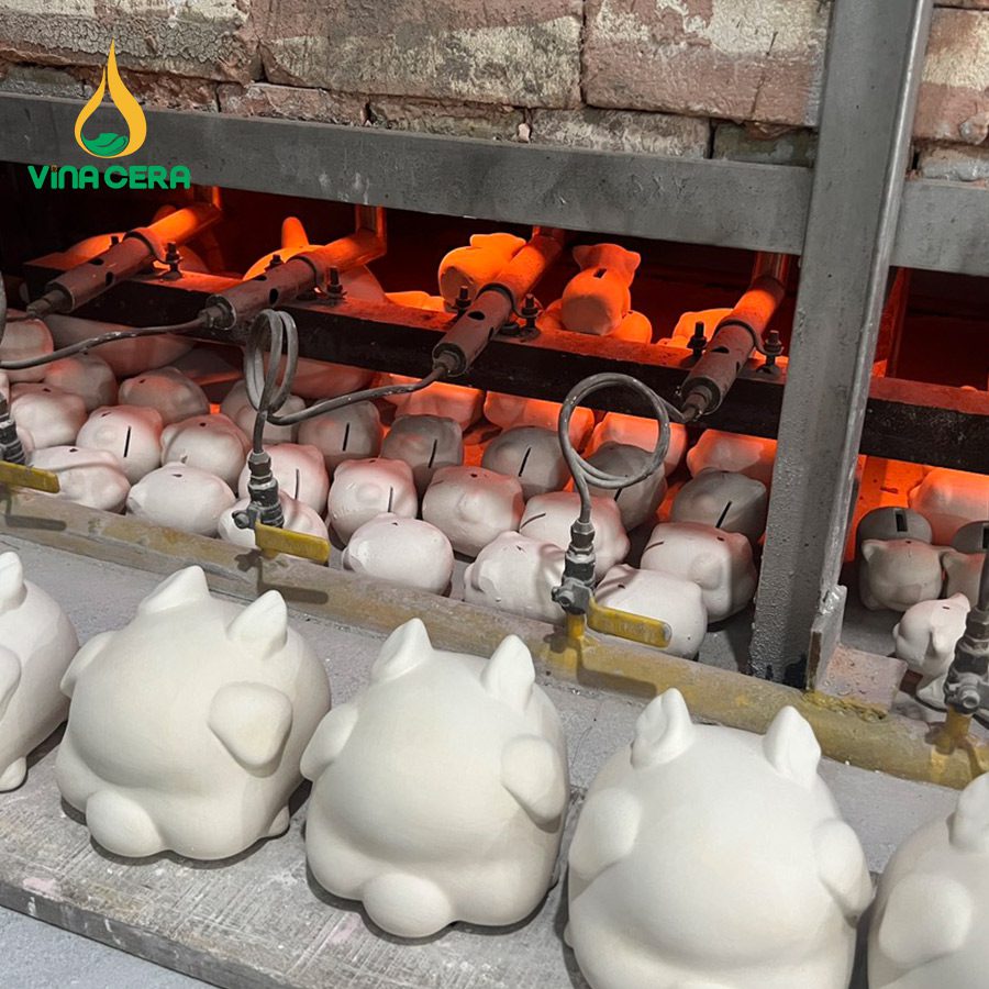 Tổng Hợp Mẫu Heo Đất Bát Tràng Đẹp Mới Nhất Công đoạn phơi, sấy khô sản phẩm