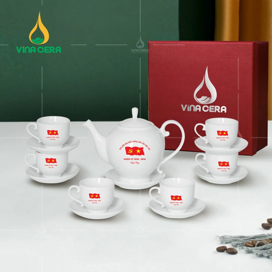 Xưởng sản xuất ấm trà in logo uy tín chất lượng nhất Bộ ấm trà sứ trắng in logo Đại hội