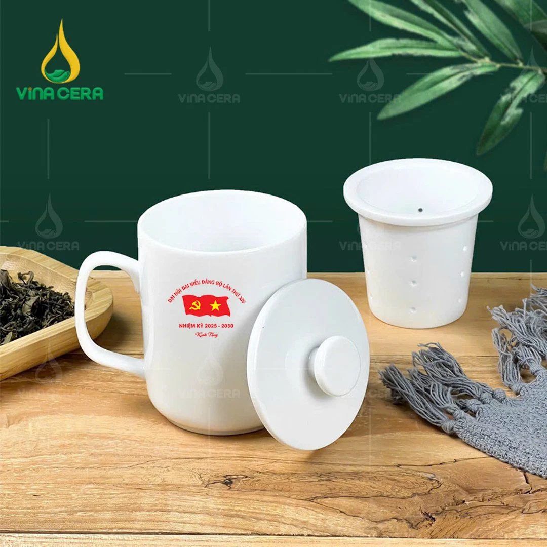 Ly sứ in logo Đại hội