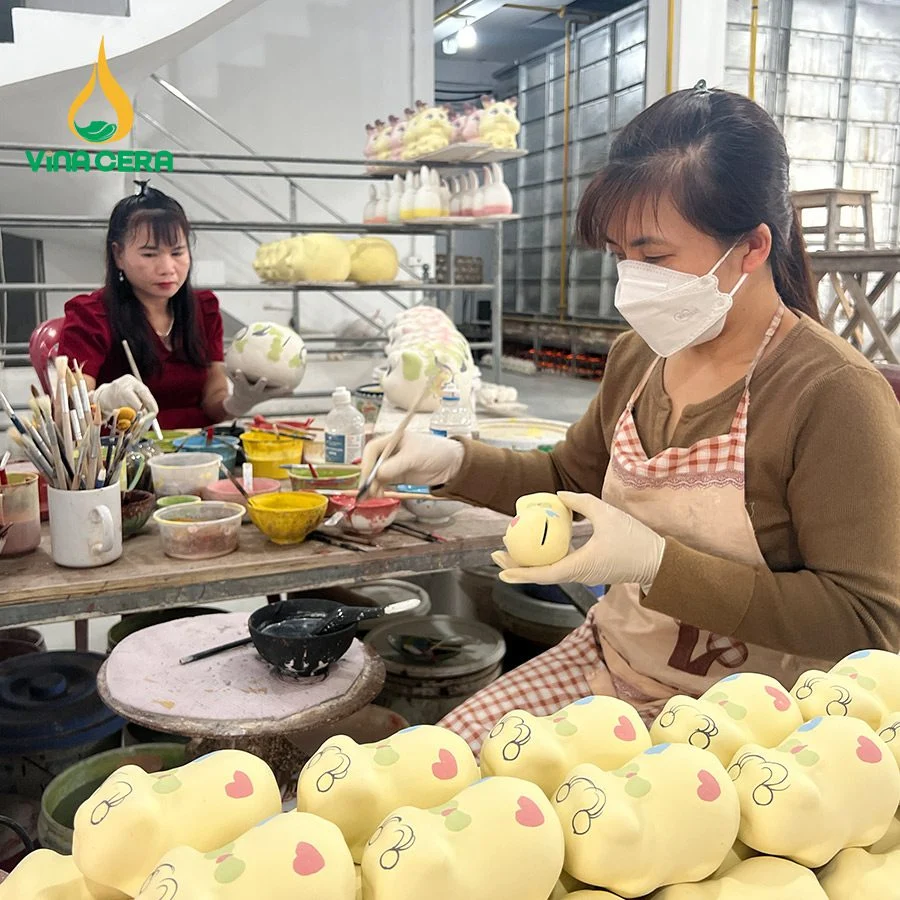 Xưởng sản xuất heo đất Bát Tràng