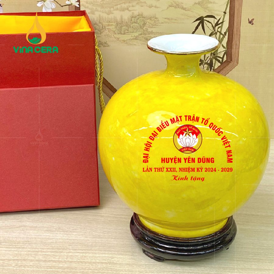Quà tặng đại hội hội liên hiệp thanh niên Bình Hút Tài Lộc Men Vân Đá in logo quà tặng (7)