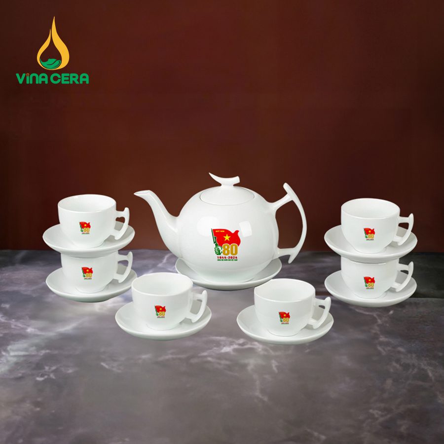 Top 10 Bộ Ấm Trà In Logo Quà Tặng Ấn Tượng Nhất 2024 Bộ Ấm Chén Trà Bát Tràng Quà Tặng Kỷ Niệm Thành Lập Quân Đội (4)