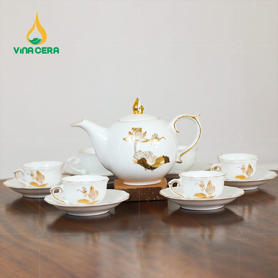 Bộ Ấm Trà Mẫu Đơn Vẽ Vàng VN AC 42 (1)