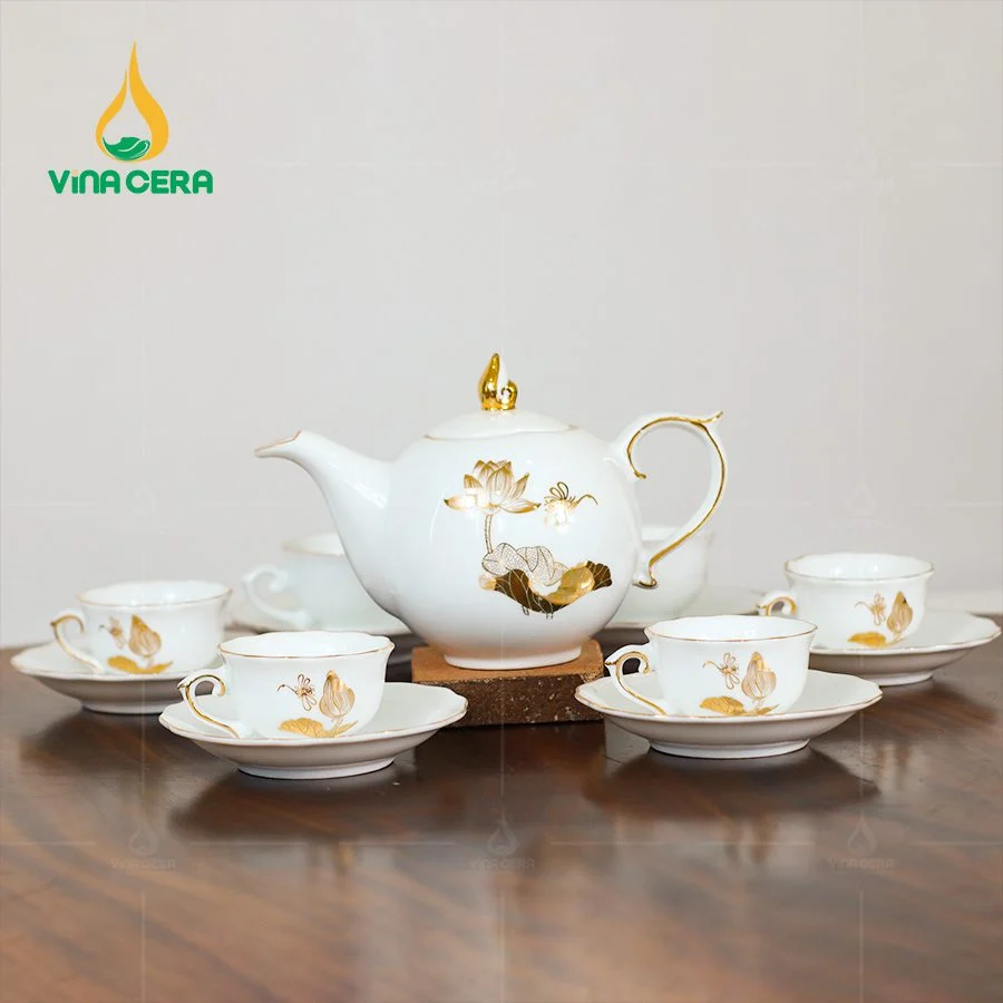 Bộ Ấm Trà Mẫu Đơn Vẽ Vàng VN AC 42 (1)