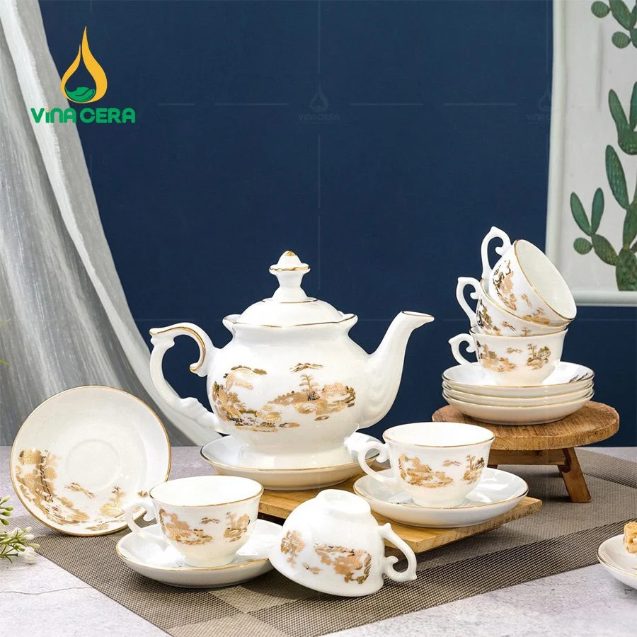 ấm chén đài cát vẽ vàng