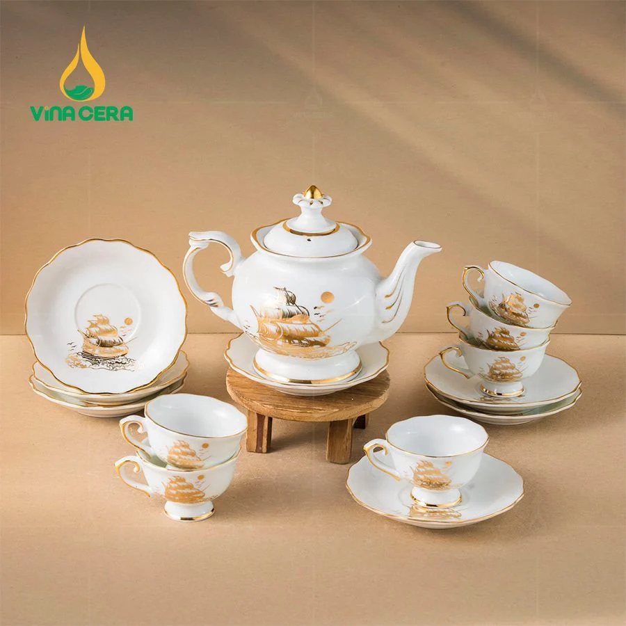 bộ ấm chén đài cát vẽ vàng