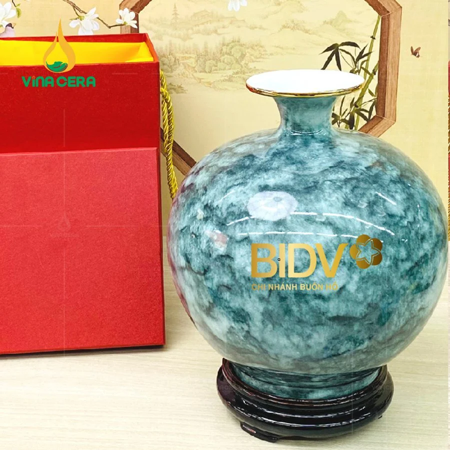 Bộ ấm trà Sứ Minh Châu làm quà tặng 30/4 in logo cho các tổ chức Bình Hút Tài Lộc Men Vân Đá in logo quà tặng (7)