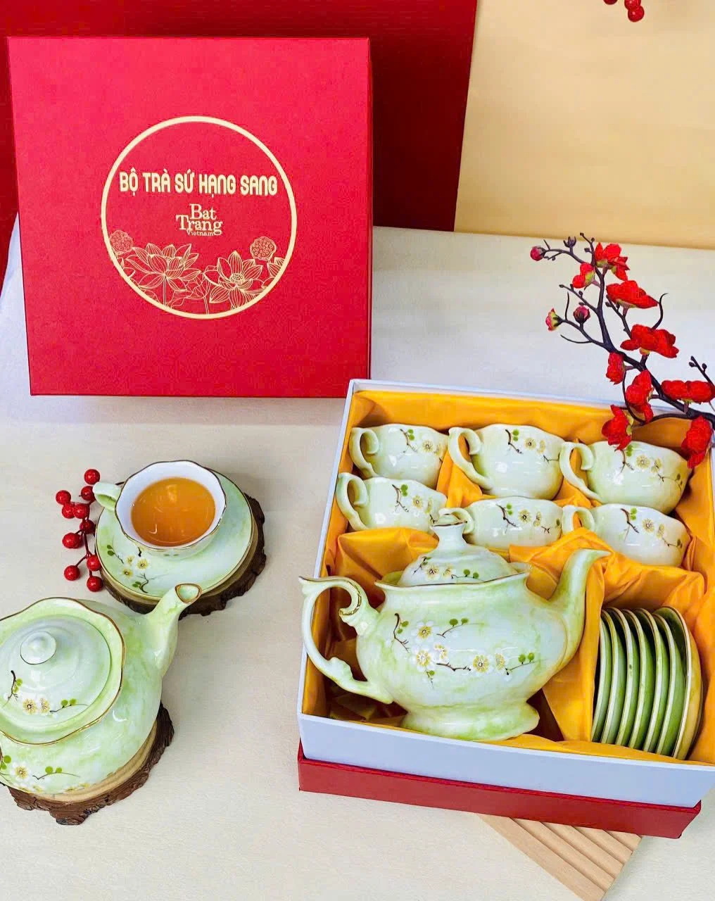 Bộ ấm trà in logo quà tặng - Món quà ý nghĩa và sang trọng cho doanh nghiệp ấm chén in logo quà tặng doanh nghiệp (8)