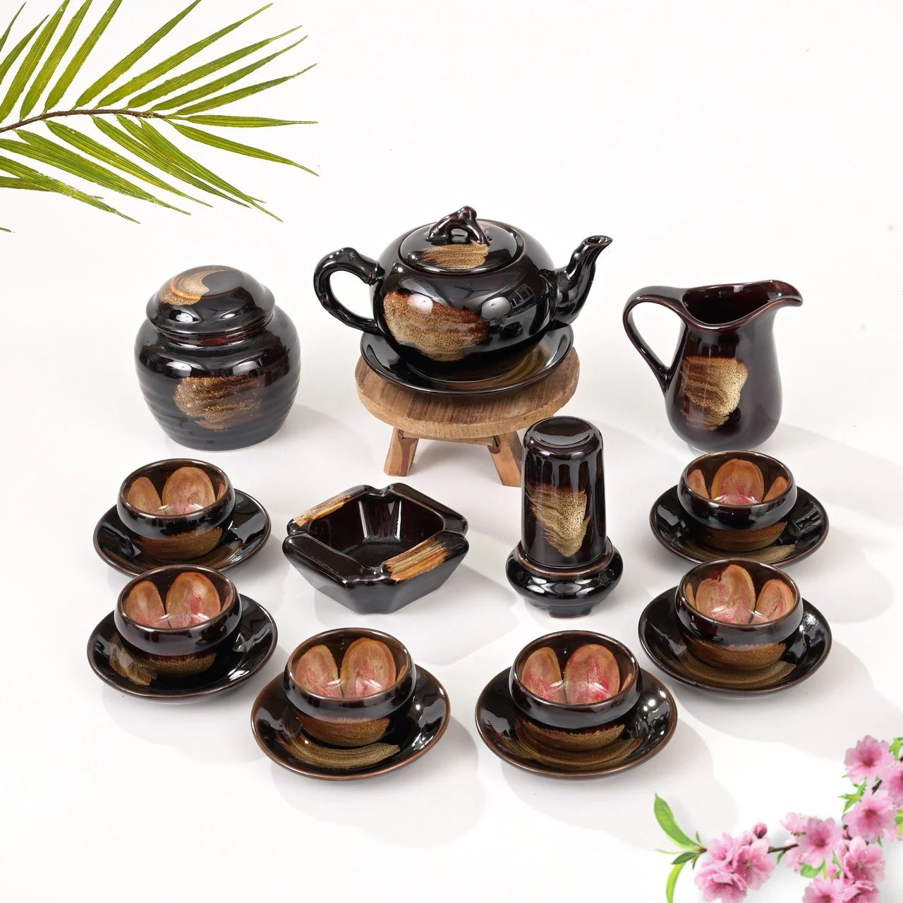 Khám Phá Vẻ Đẹp Huyền Bí Của Ấm Chén Hỏa Biến - Di Sản Nghệ Thuật Việt Nam ấm chén Hỏa Biến quả Hồng 2